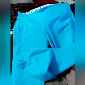 Vintage Lululemon cropped leggings